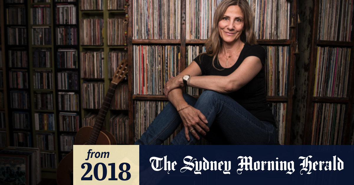 Zoe Carides "bares her soul" in selfpenned tunes